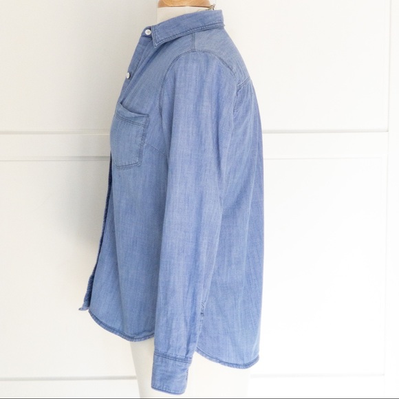 Old Navy | Chambray Shirt - Picture 2 of 4